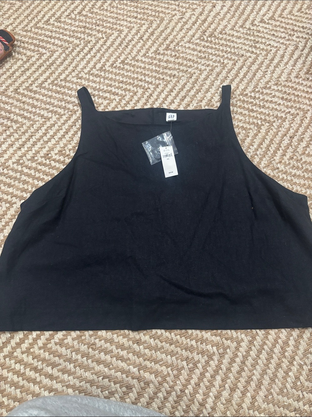 💕NWT! GAP Black Square-Neck Camisole Tank